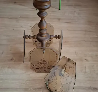 Lampa wisząca i kinkiet z motywem róży. — praca Mirek, Ruda Śląska