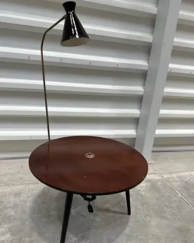 Stolik lampka vintage lata 60te z lampką retro — praca Marta, Wrocław