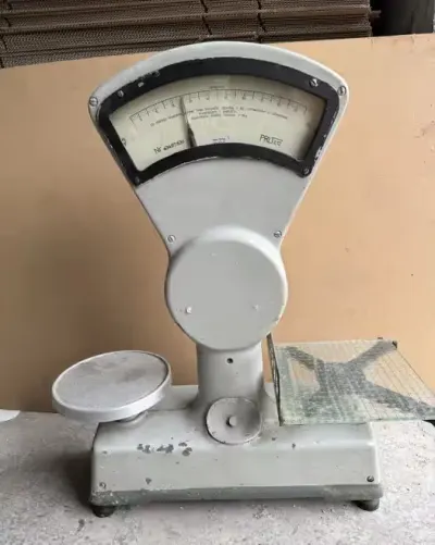 Waga do 15kg PRL 1963r — praca Mateusz, Wrocław