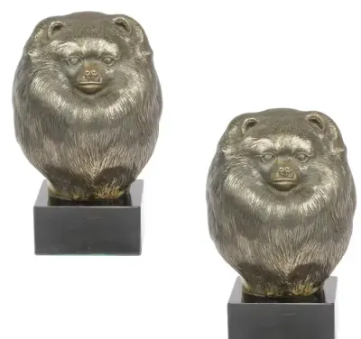 Pomeranian głowa na kamieniu Art-Dog — praca Krzysztof Liszka, Żary