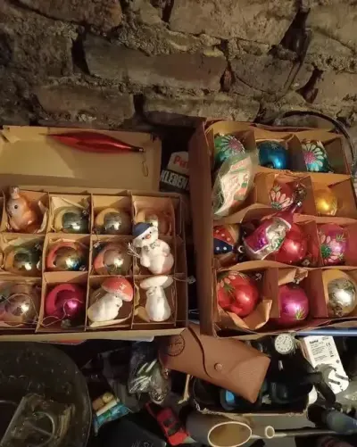 Zestaw bombki szklane z PRL — praca Wojciech, Wrocław