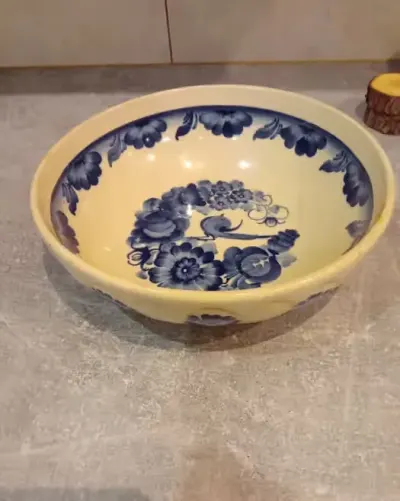 Duza miska porcelana wloclawek — praca Beata, Komorniki