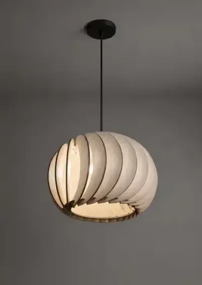 Lampa drewniana sufitowa LED — praca Jarosław, Boczków