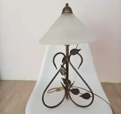lampa stojąca na komodę — praca iwona, Sosnowiec