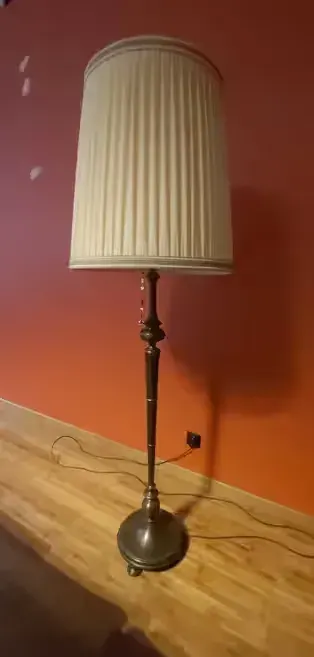 Lampa stojąca unikat. — praca Gosia, Koszalin